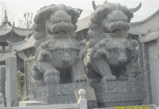 點擊查看詳細信息<br>標題：石雕獅子2 閱讀次數(shù)：1184